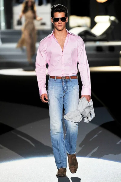 Look 1